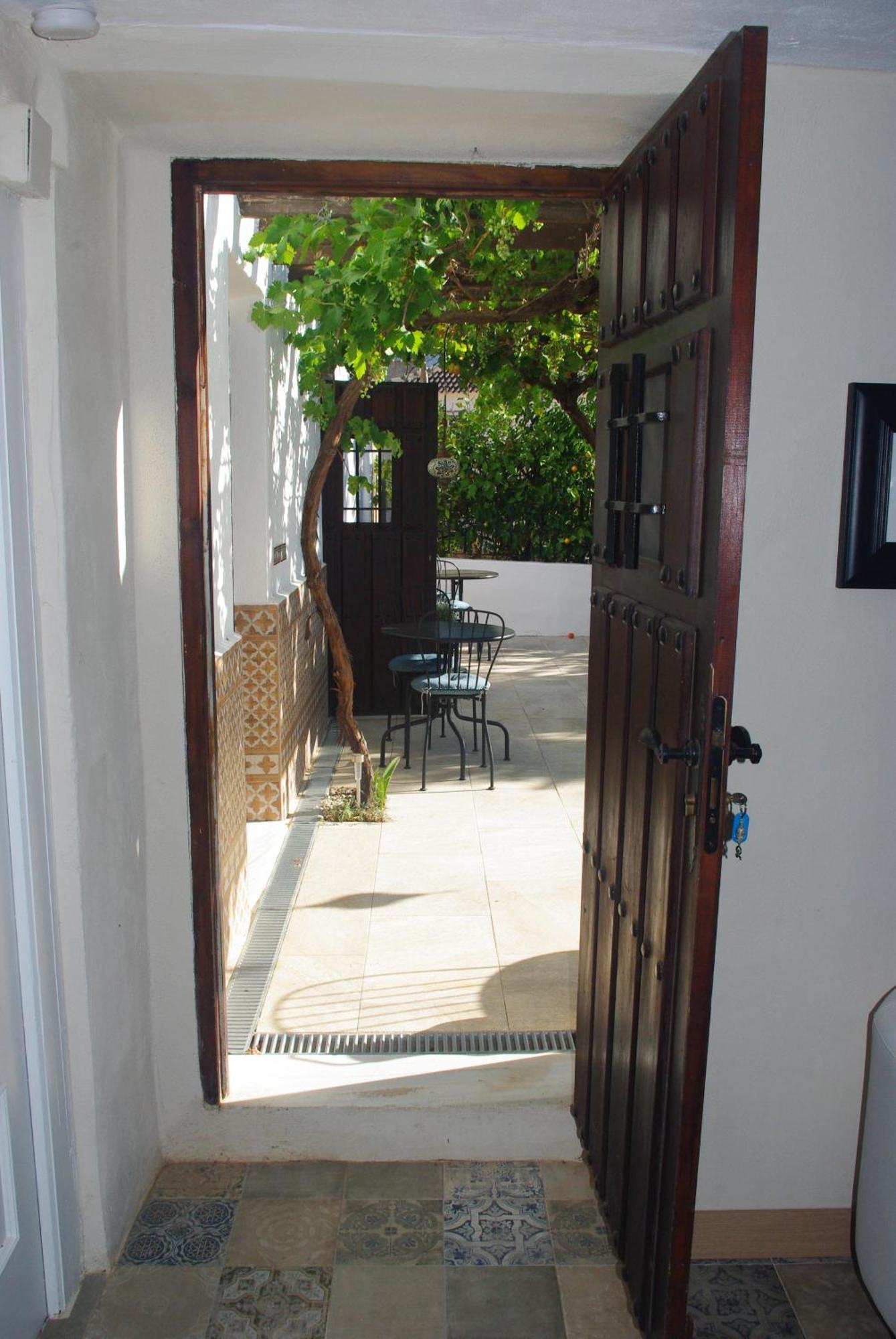 B&B Los Lujos Oria Exterior photo
